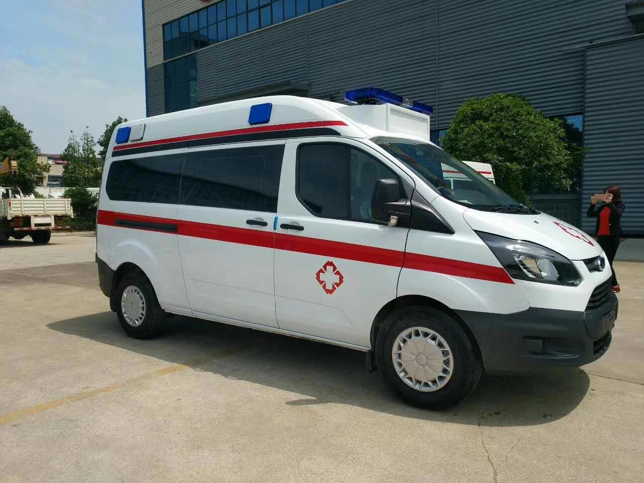兴义市救护车护送